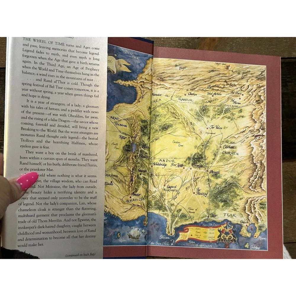 Robert Jordan The Eye of the World Fantasy Hardcover Tom Doherty